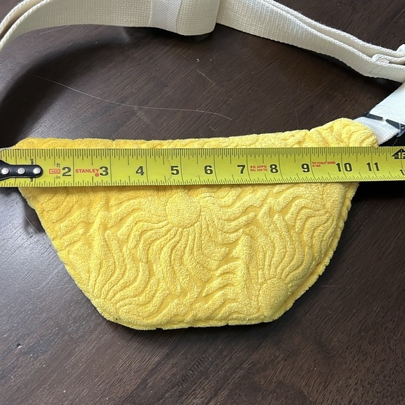 New Sunny Yellow Terry Cloth Fanny Pack Crossbody Bag 1.5” Wide Canvas Strap - Picture 6 of 8